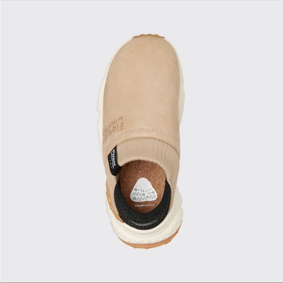 NWT FLOWER MOUNTAIN Camp Uni Slip-On Mouton Leather/shearling - Beige - Picture 2 of 12